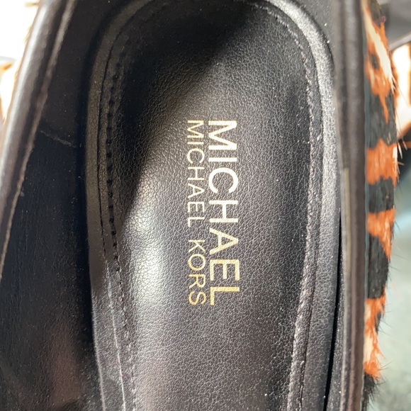 Micheal Kors Animal print shoes - Picture 6 of 10